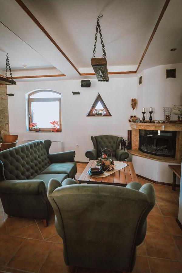 Lazar Winery Tourism B&B Rosoman Eksteriør billede