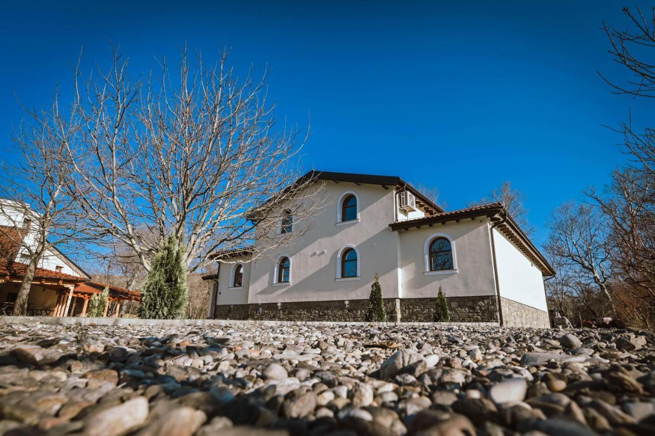 Lazar Winery Tourism B&B Rosoman Eksteriør billede